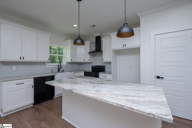 103 Cedar Falls Road, Fountain Inn, SC 29644