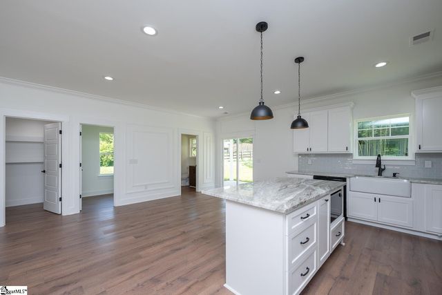 103 Cedar Falls Road, Fountain Inn, SC 29644
