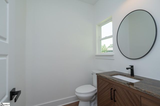 103 Cedar Falls Road, Fountain Inn, SC 29644