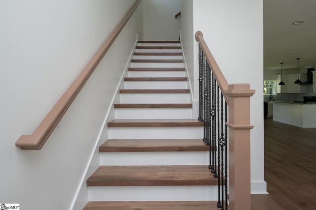 103 Cedar Falls Road, Fountain Inn, SC 29644