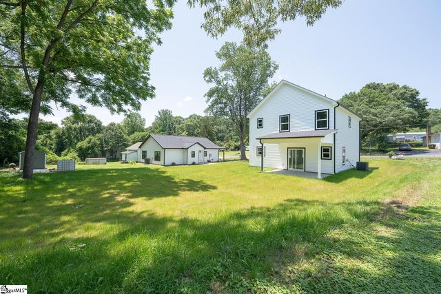 103 Cedar Falls Road, Fountain Inn, SC 29644