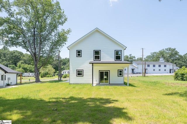 103 Cedar Falls Road, Fountain Inn, SC 29644