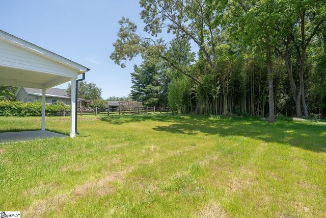 103 Cedar Falls Road, Fountain Inn, SC 29644