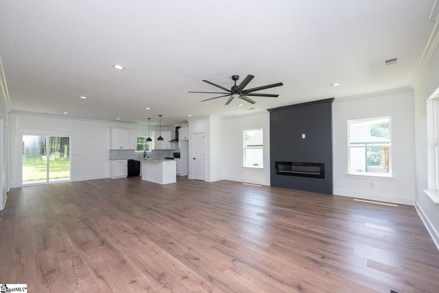 103 Cedar Falls Road, Fountain Inn, SC 29644