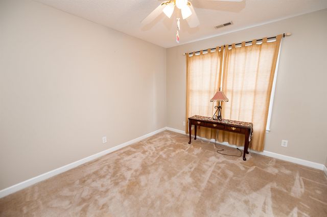 173 Bradford Crossing Drive, Roebuck, SC 29376