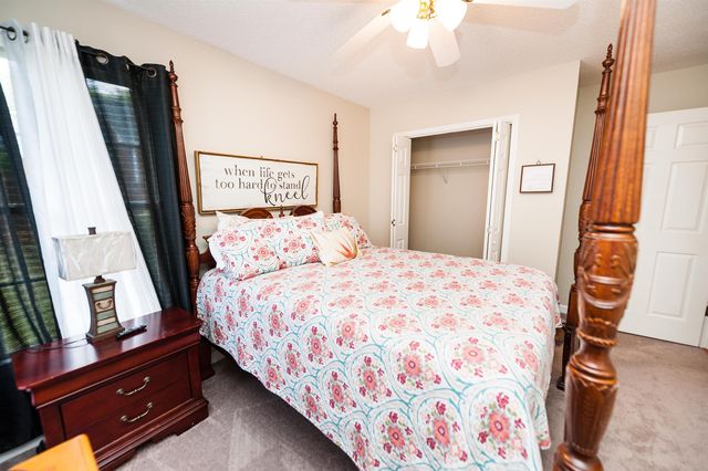 173 Bradford Crossing Drive, Roebuck, SC 29376