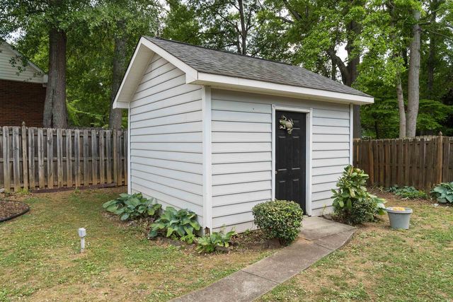 173 Bradford Crossing Drive, Roebuck, SC 29376