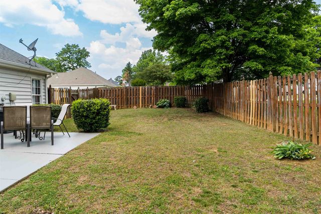 173 Bradford Crossing Drive, Roebuck, SC 29376