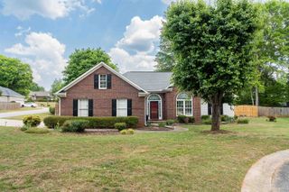 173 Bradford Crossing Drive, Roebuck, SC 29376