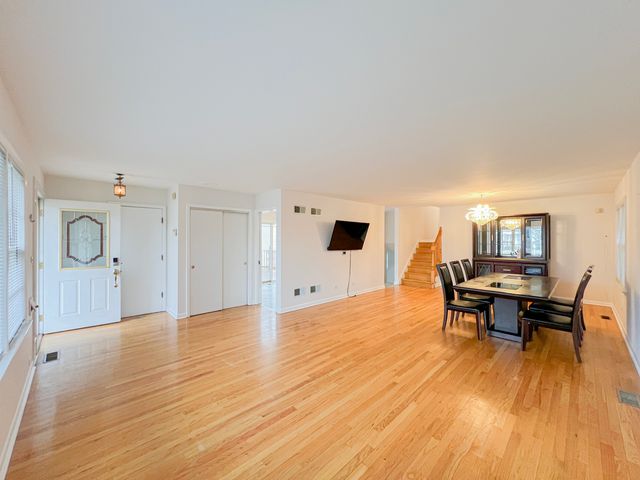 4716 N Thatcher Avenue, Norridge, IL 60706