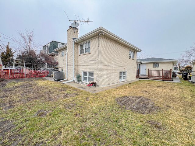 4716 N Thatcher Avenue, Norridge, IL 60706