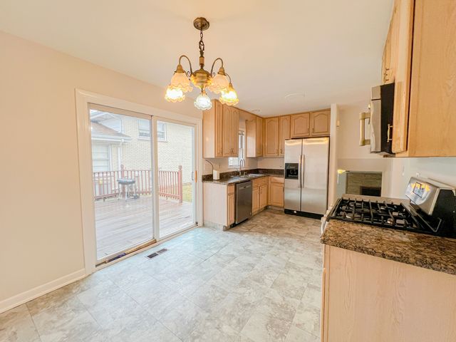 4716 N Thatcher Avenue, Norridge, IL 60706