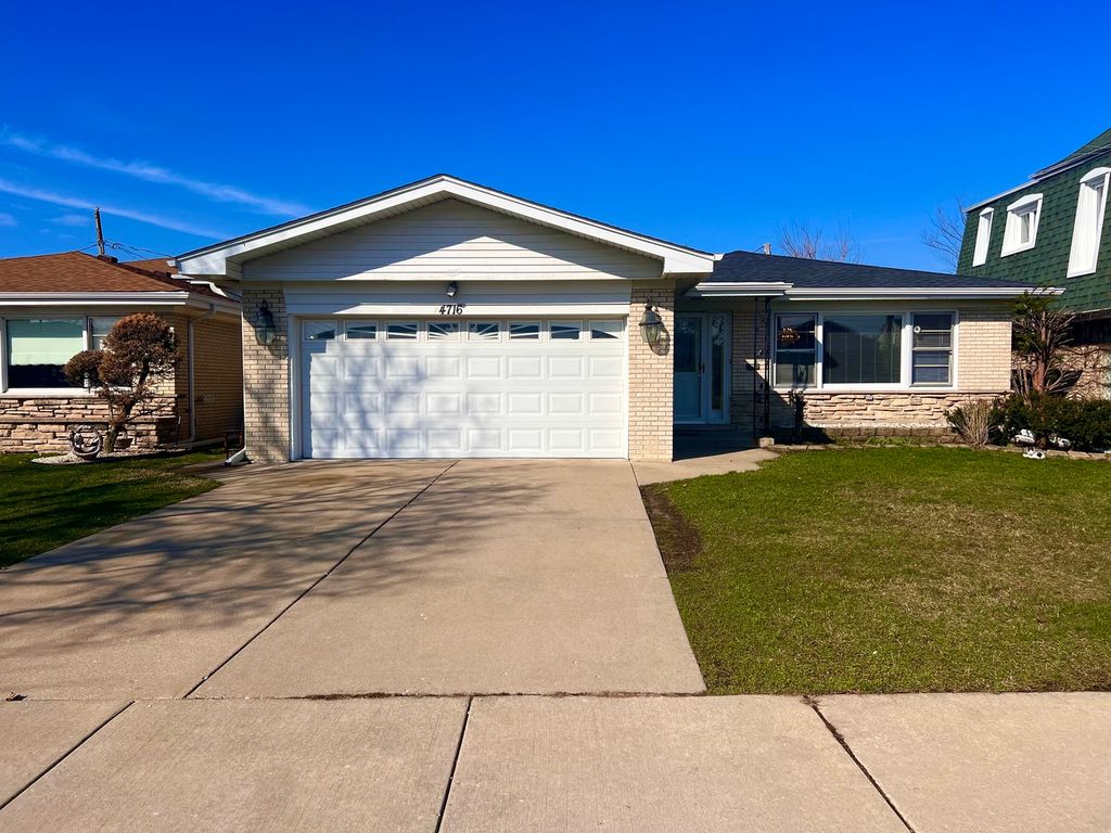 4716 N Thatcher Avenue, Norridge, IL 60706