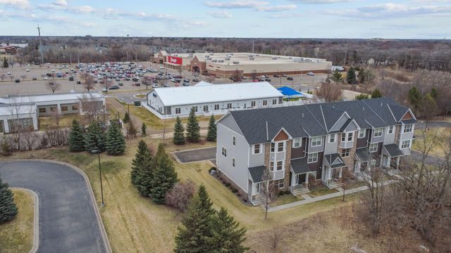 11920 Emery Village Drive N, Champlin, MN 55316