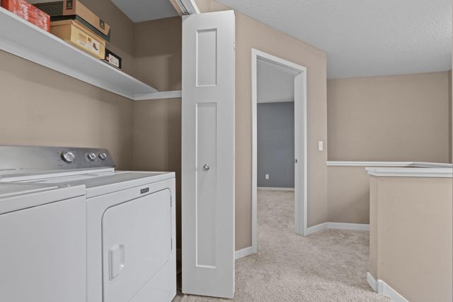 11920 Emery Village Drive N, Champlin, MN 55316