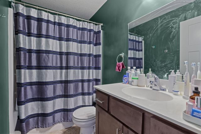 11920 Emery Village Drive N, Champlin, MN 55316