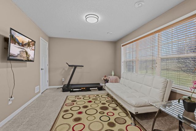 11920 Emery Village Drive N, Champlin, MN 55316