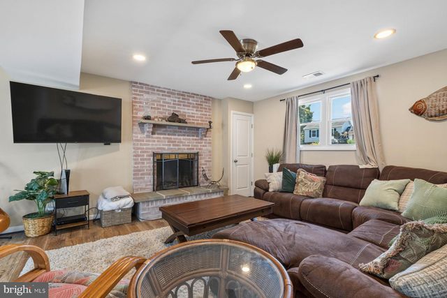 918 WAMPLER LN, Westminster, MD 21158