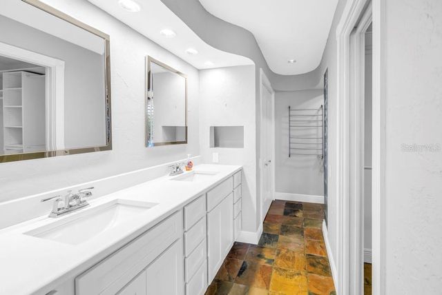 11174 90TH TERRACE, Seminole, FL 33772