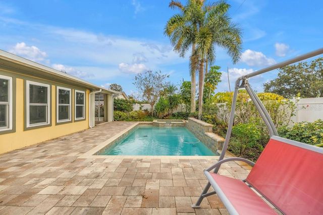 11174 90TH TERRACE, Seminole, FL 33772