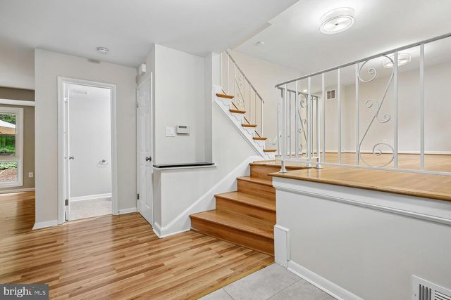13714 DRAKE DR, Rockville, MD 20853