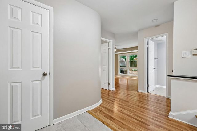 13714 DRAKE DR, Rockville, MD 20853