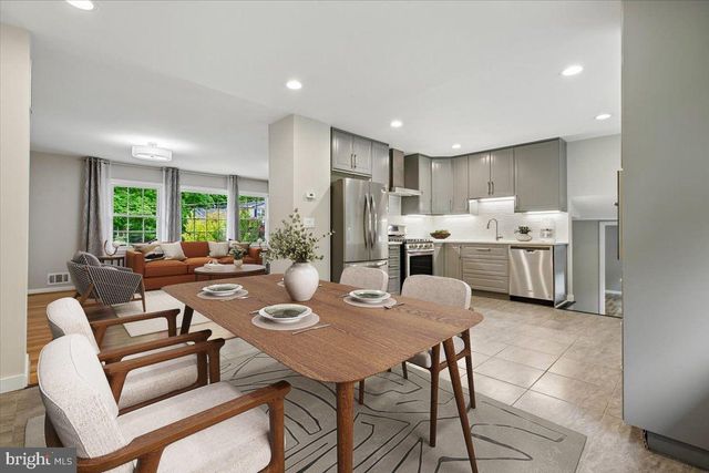 13714 DRAKE DR, Rockville, MD 20853