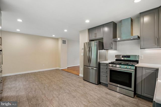 13714 DRAKE DR, Rockville, MD 20853
