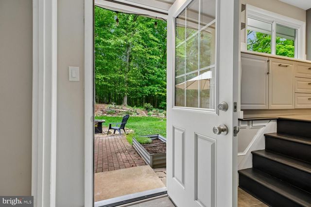 13714 DRAKE DR, Rockville, MD 20853