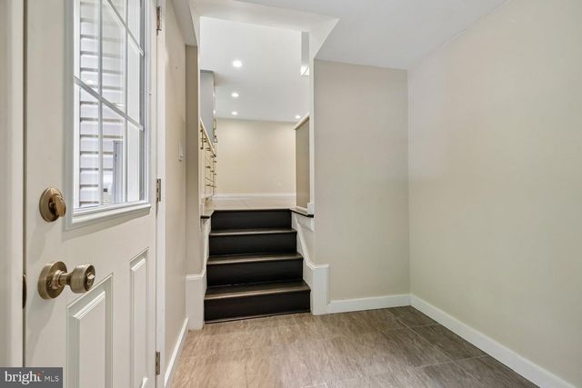 13714 DRAKE DR, Rockville, MD 20853