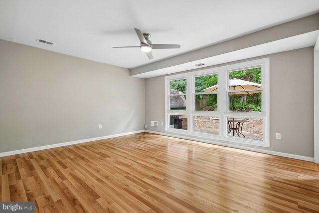 13714 DRAKE DR, Rockville, MD 20853