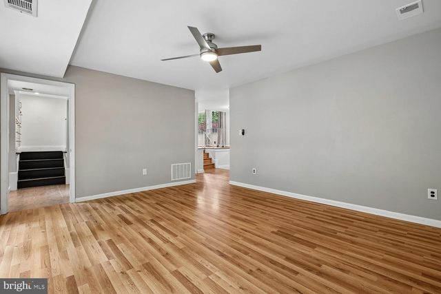 13714 DRAKE DR, Rockville, MD 20853