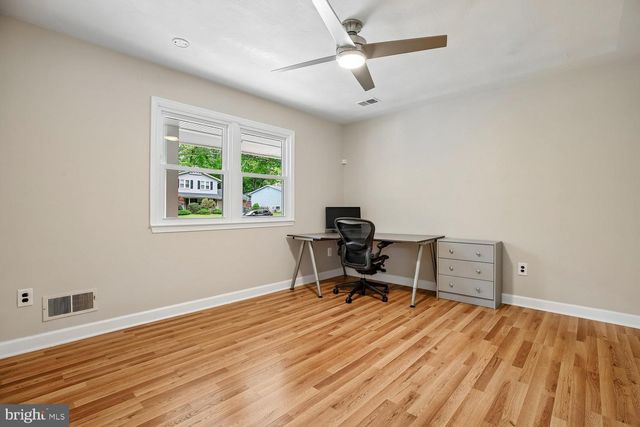 13714 DRAKE DR, Rockville, MD 20853