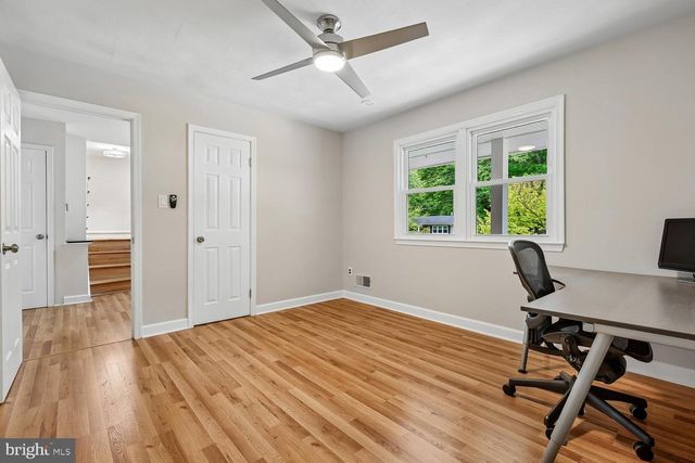13714 DRAKE DR, Rockville, MD 20853