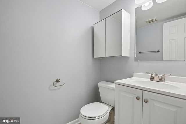 13714 DRAKE DR, Rockville, MD 20853
