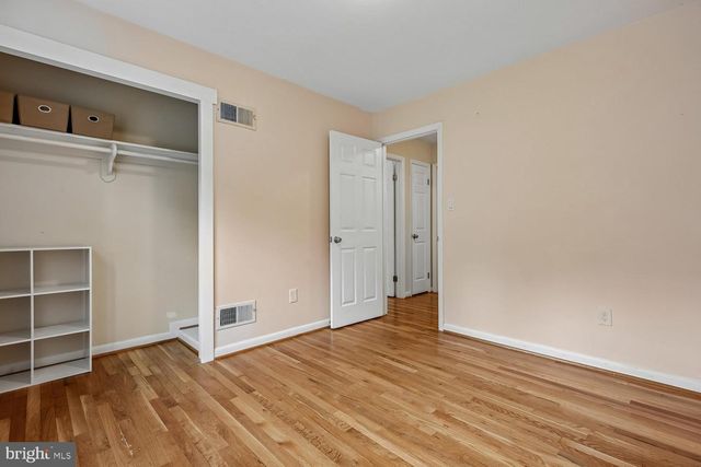 13714 DRAKE DR, Rockville, MD 20853