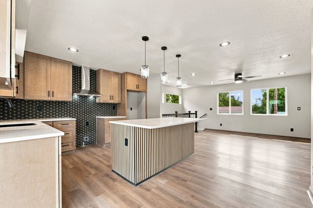 2536 Morton Avenue, Des Moines, IA 50317