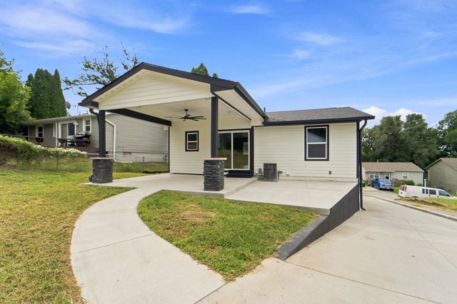 2536 Morton Avenue, Des Moines, IA 50317