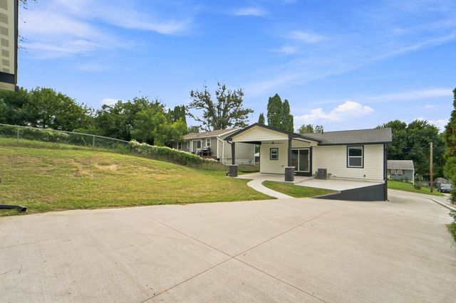 2536 Morton Avenue, Des Moines, IA 50317