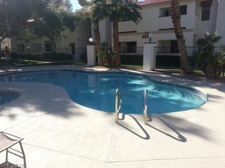 6647 West Tropicana Avenue 102, Las Vegas, NV 89103