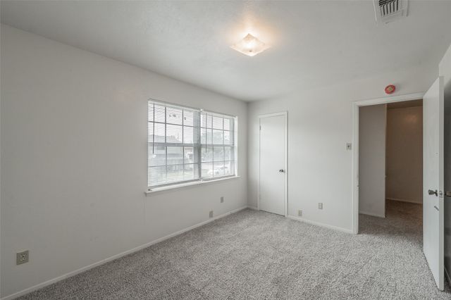 1821 Ridgeview Street, Mesquite, TX 75149
