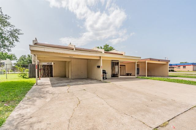 1821 Ridgeview Street, Mesquite, TX 75149