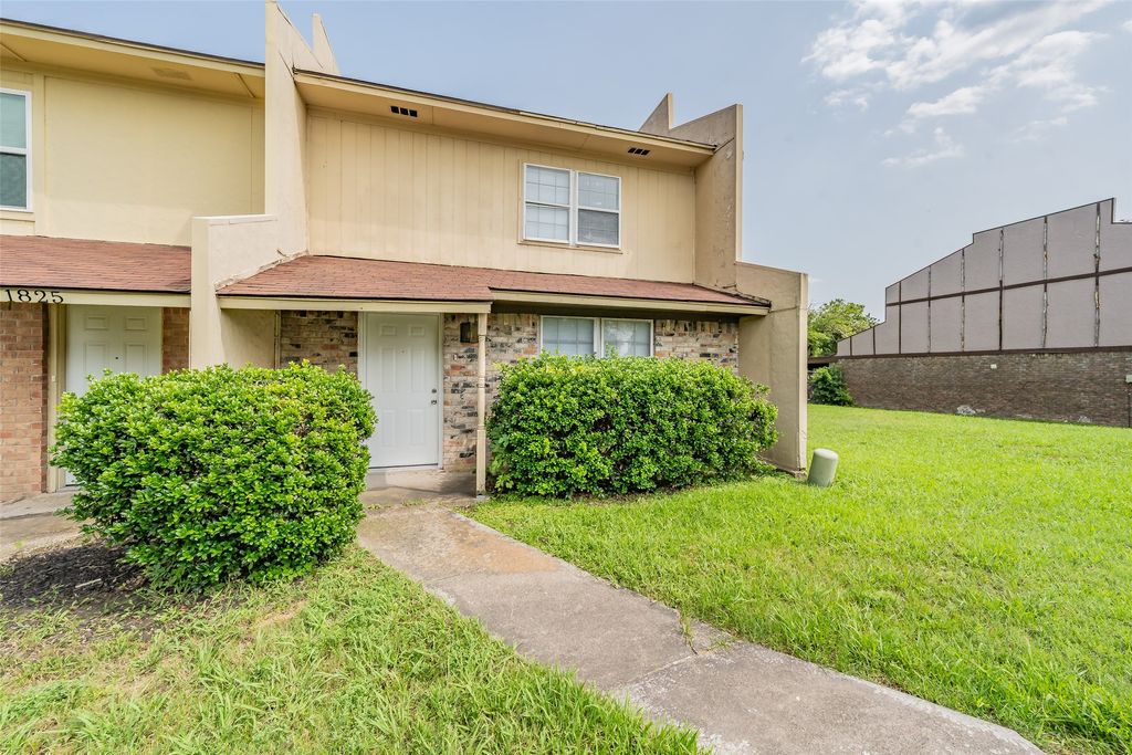 1821 Ridgeview Street, Mesquite, TX 75149