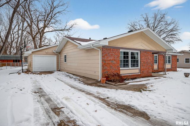 53 Mishawaka Drive, Rochester, IL 62563