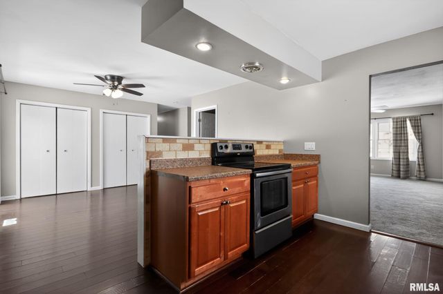 53 Mishawaka Drive, Rochester, IL 62563