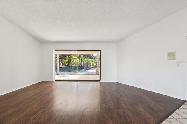 17922 CLEAR LAKE DRIVE, Lutz, FL 33548