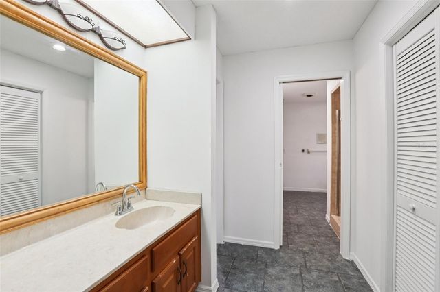 17922 CLEAR LAKE DRIVE, Lutz, FL 33548