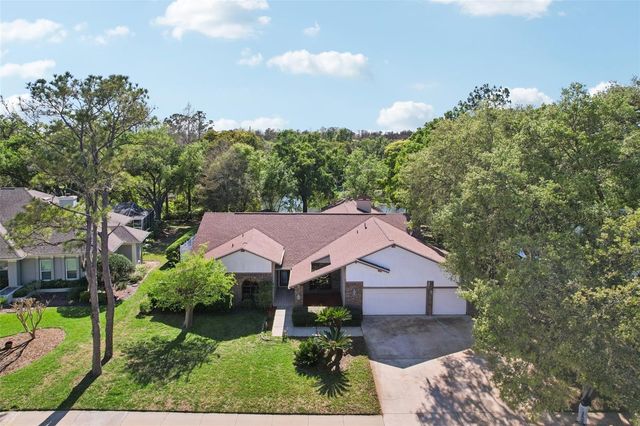 17922 CLEAR LAKE DRIVE, Lutz, FL 33548