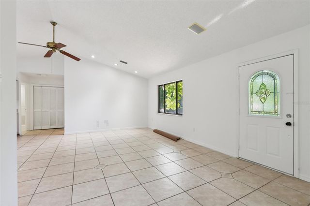 17922 CLEAR LAKE DRIVE, Lutz, FL 33548