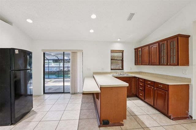 17922 CLEAR LAKE DRIVE, Lutz, FL 33548